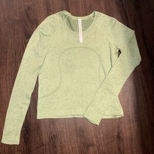 Size 8 Lululemon Swiftly Tech Long Sleeve 2.0 Race Length